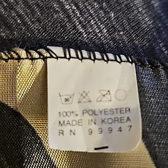 Silky Gold/Black Scarf - Picture 6 of 6